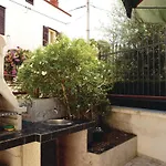 Two-bedroom In 펜션 *