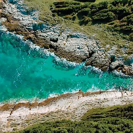 Two-bedroom In Holiday home Pula