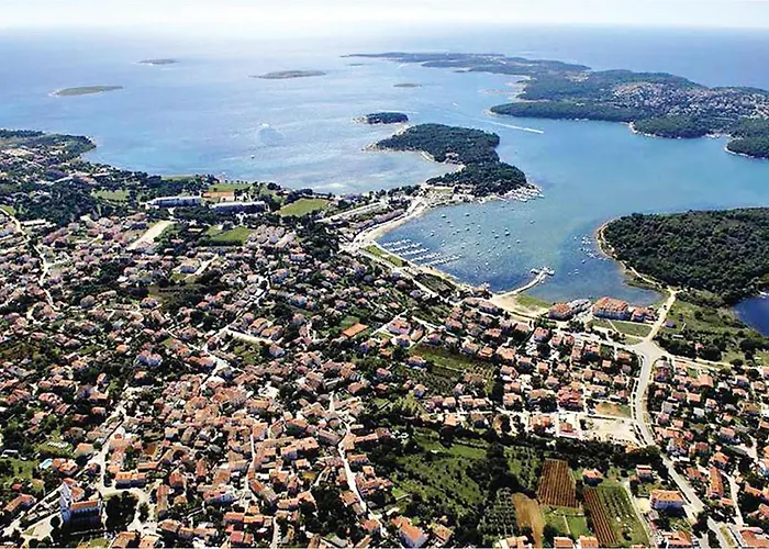 Vikendica Two-bedroom In *